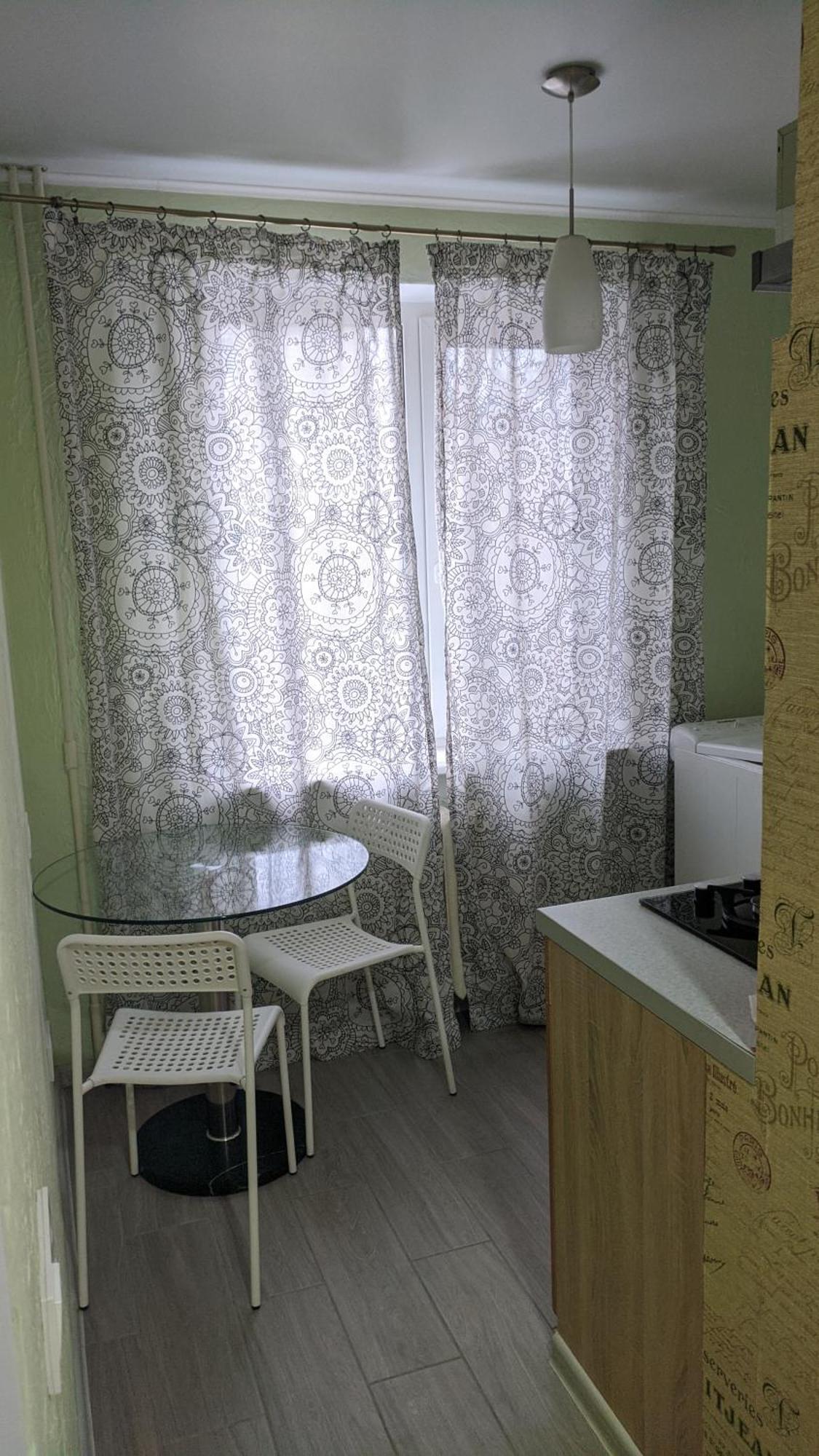 Apartment Near City Center On Peremohy Avenue 46 TTchernihiv Extérieur photo