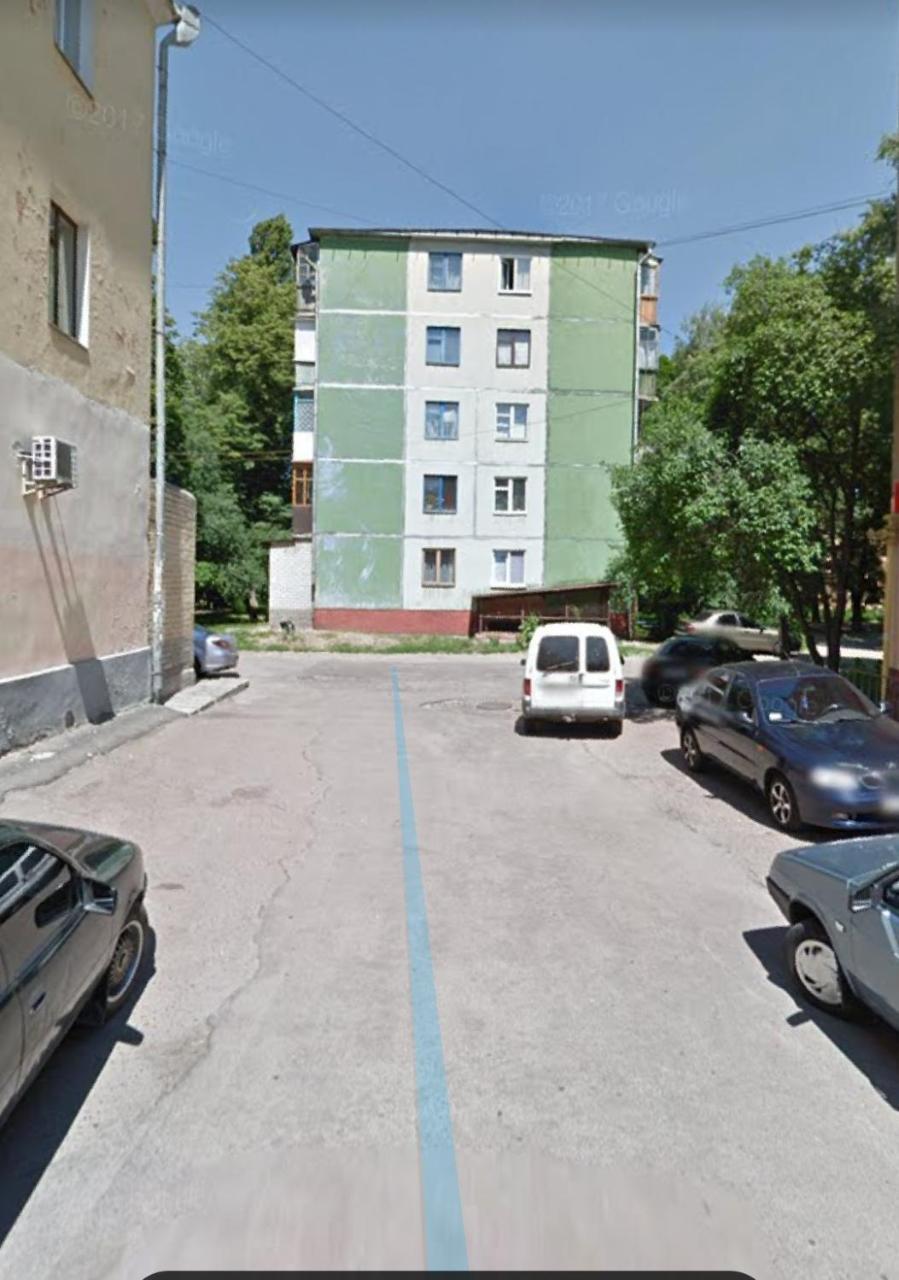 Apartment Near City Center On Peremohy Avenue 46 TTchernihiv Extérieur photo