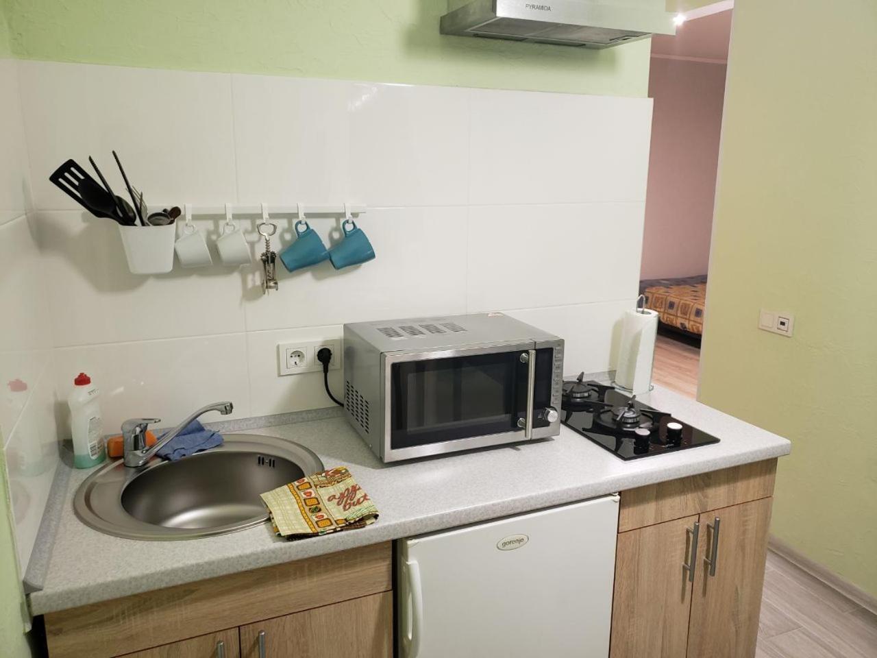 Apartment Near City Center On Peremohy Avenue 46 TTchernihiv Extérieur photo