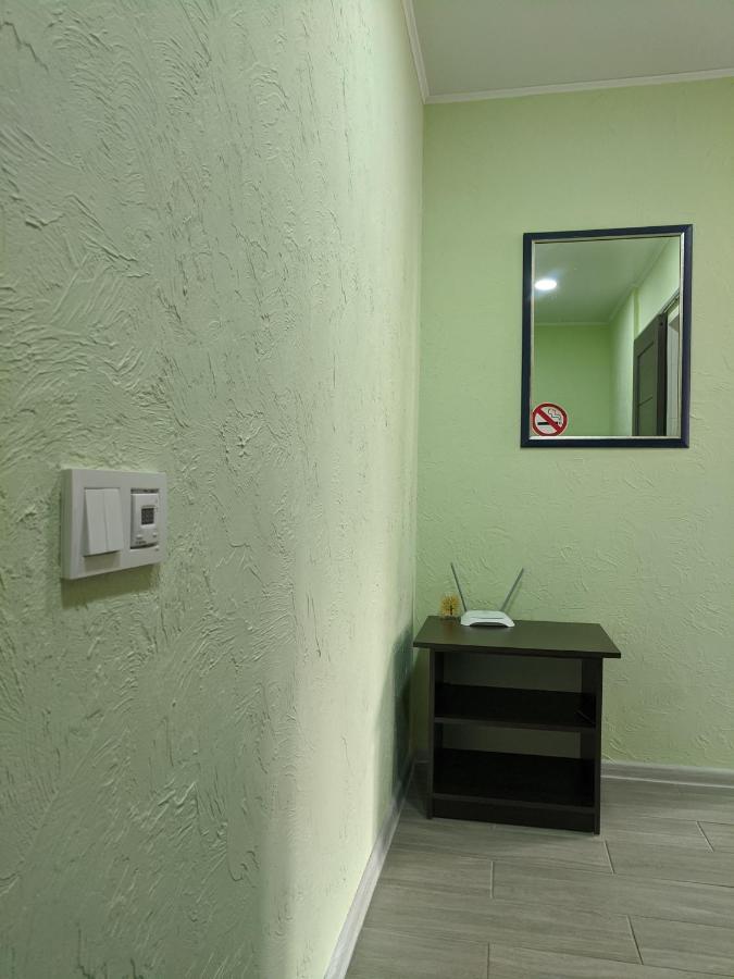 Apartment Near City Center On Peremohy Avenue 46 TTchernihiv Extérieur photo